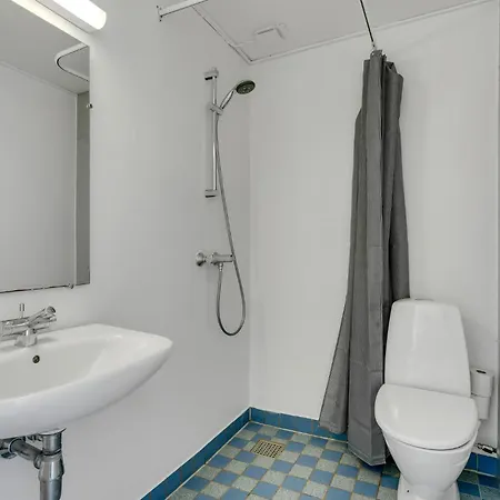 Apartment Bad, Vaerelse 24 *
